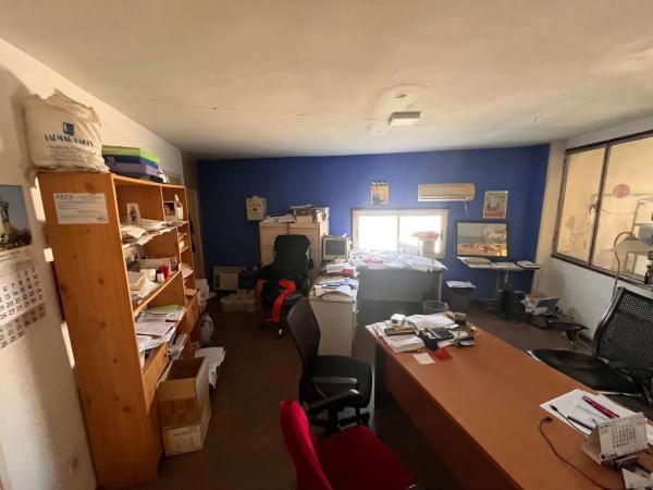 Nave en Barrio Ciudad de Asís - Font-Calent - El Bacarot