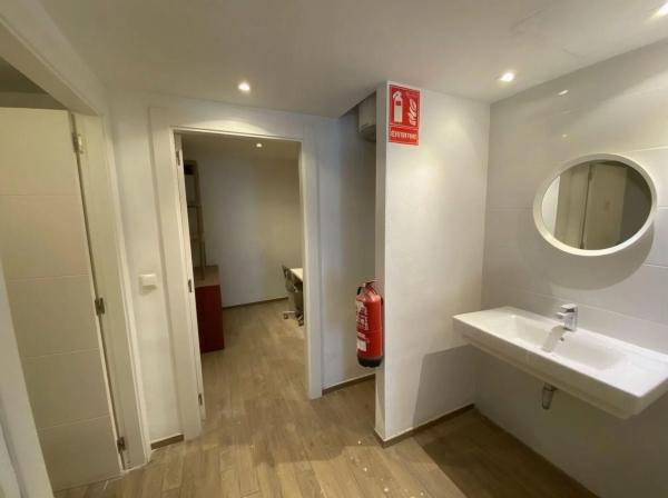 Local en Barrio Altozano