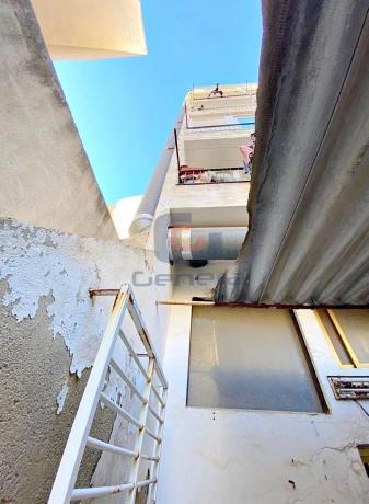 Local en Barrio Mercado