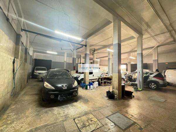 Local en calle Garbinet