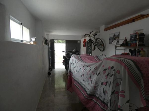 Local en calle de la Virgen de la Salud, 3