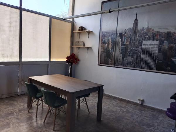 Local en avenida Benidorm, 18