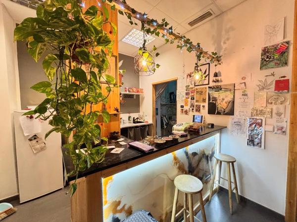 Local en calle Navas, 46