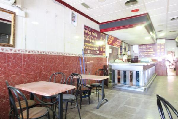 Local en calle Cefeo, 60