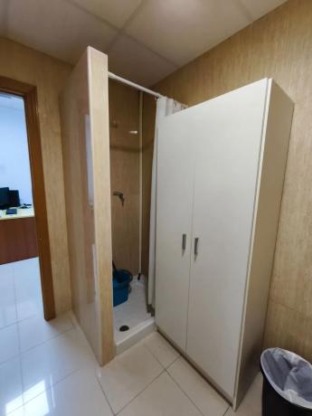 Local en avenida Deportista Isabel Fernández