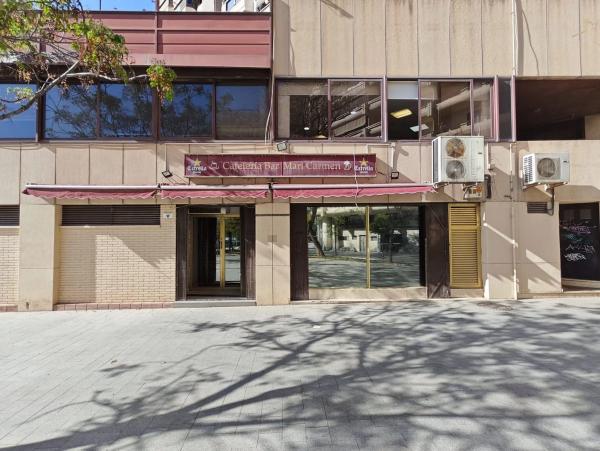 Local en Barrio Ensanche-Diputación