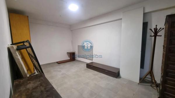 Local en calle Antonio Maura, 26