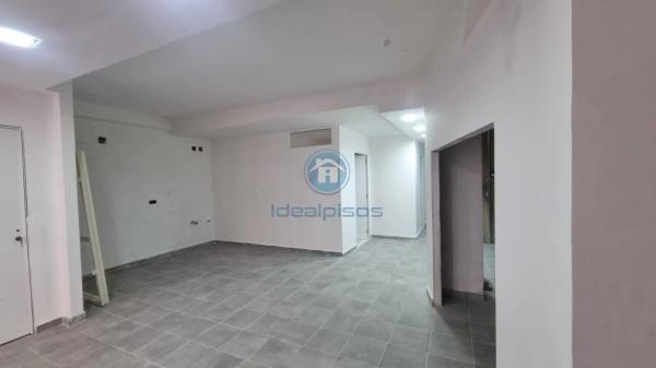 Local en calle Antonio Maura, 26