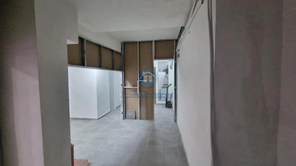 Local en calle Antonio Maura, 26