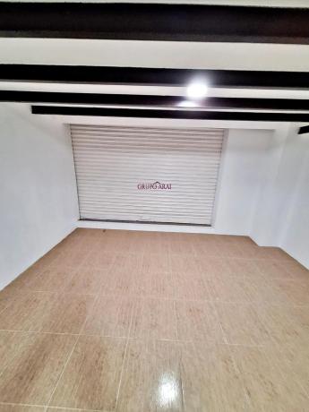 Local en calle Lafora, 7