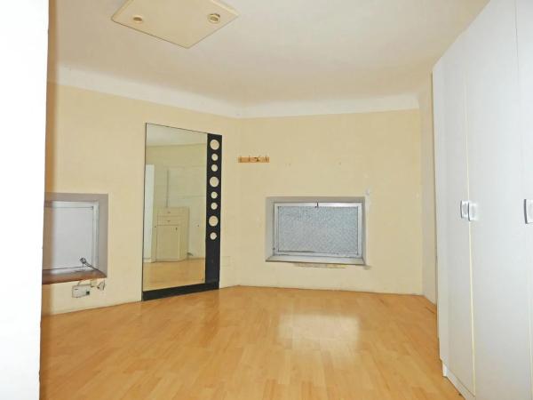 Local en plaza Músico Óscar Tordera Iñesta