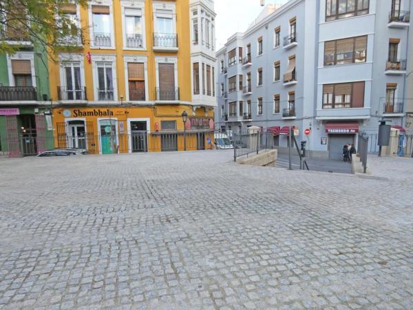 Local en plaza Músico Óscar Tordera Iñesta