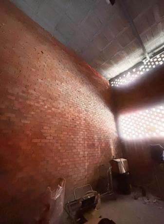 Local en calle Francisco Verdú