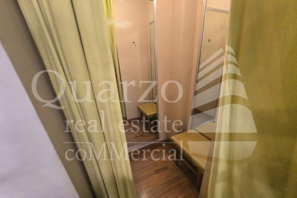 Local en avenida de Holanda