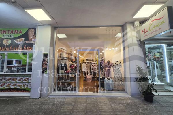 Local en avenida de Holanda