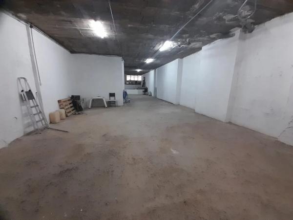 Local en calle Sargento Vaillo