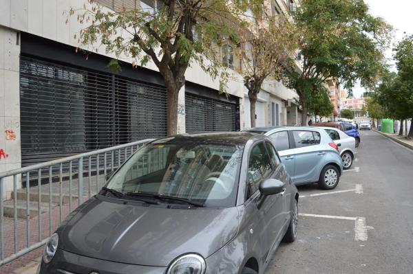 Local en avenida de Dénia, 9