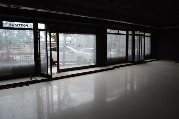 Local en avenida de Dénia, 9