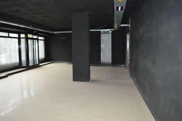 Local en avenida de Dénia, 9