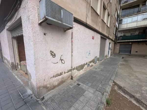 Local en calle Aaiun