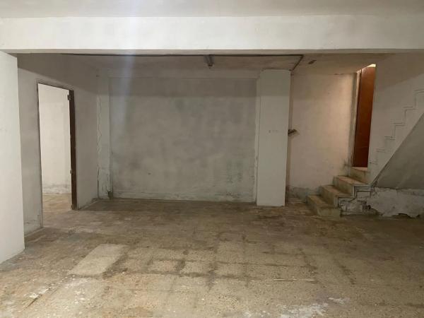 Local en calle Cánovas del Castillo