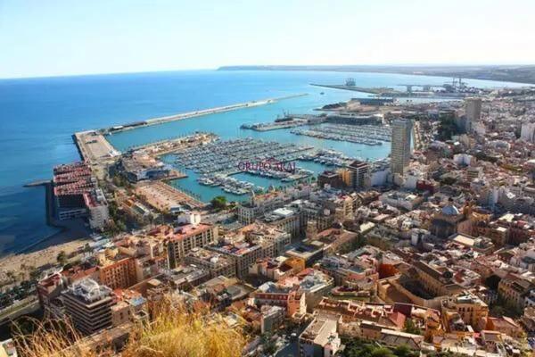 Local en Barrio Carolinas Altas