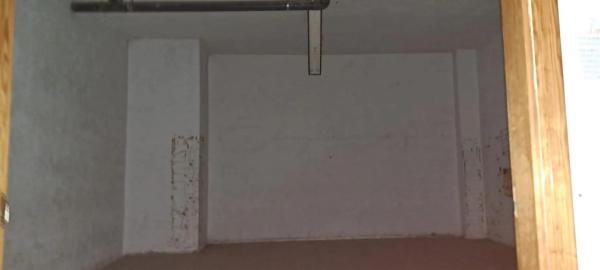 Local en calle Francisco Verdú