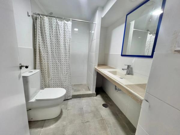 Local en calle Antonio Maura