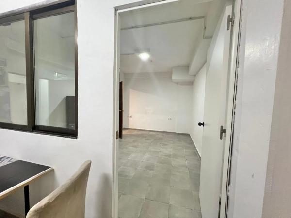 Local en calle Antonio Maura