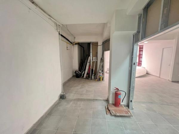 Local en calle Antonio Maura