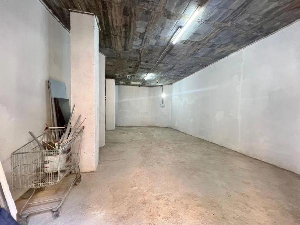 Local en calle Sargento Vaillo