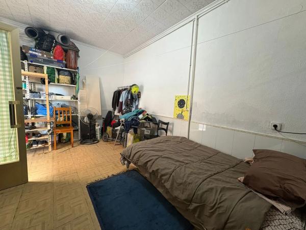 Local en calle Facheca