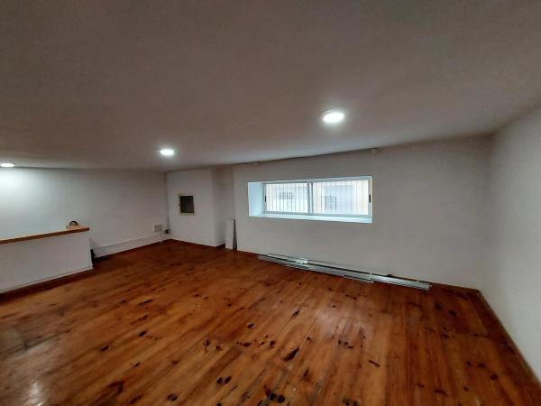 Local en calle Lafora