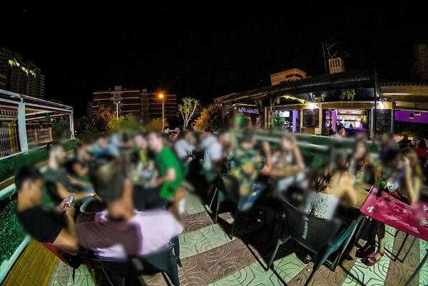 Local en avenida Países Escandinavos, 8