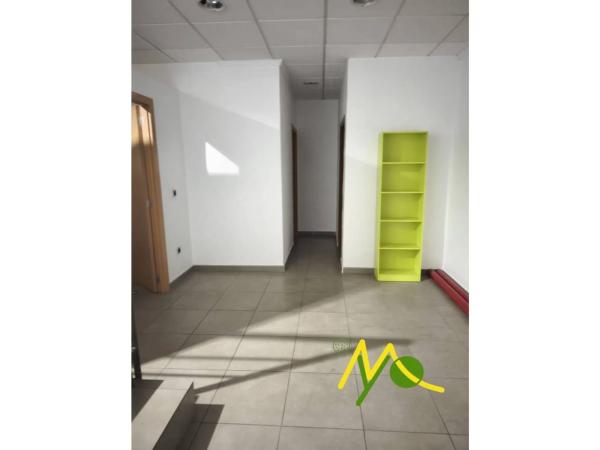 Local en avenida Historiador Vicente Ramos