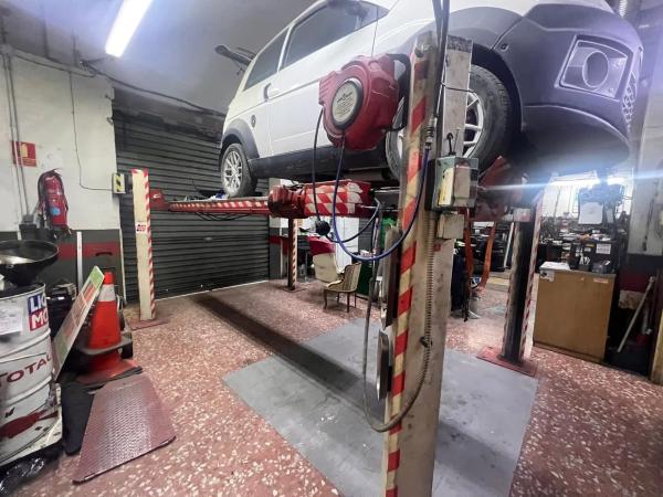 Local en calle Nostra Senyora dels Angels