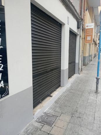Local en calle Almoradí