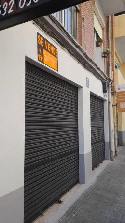 Local en calle Almoradí