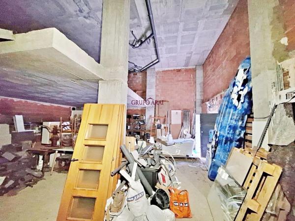 Local en calle Daia Vella