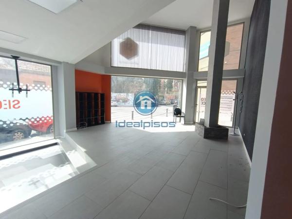 Local en calle Dámaso Abad