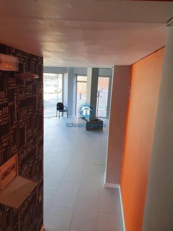 Local en calle Dámaso Abad