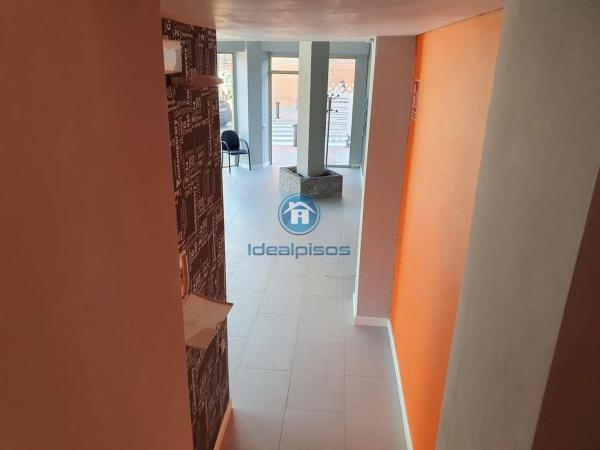 Local en calle Dámaso Abad