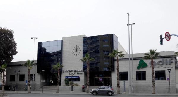 Local en calle Daia Vella