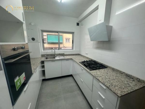 Local en calle del Catedrático Daniel Jiménez de Cisneros