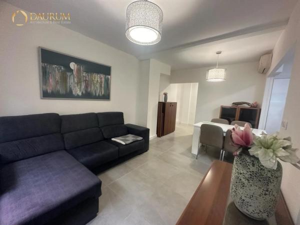 Local en calle del Catedrático Daniel Jiménez de Cisneros