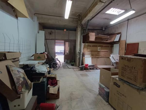 Local en calle Barcelona, 3