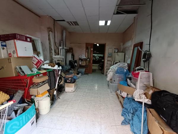 Local en calle Barcelona, 3