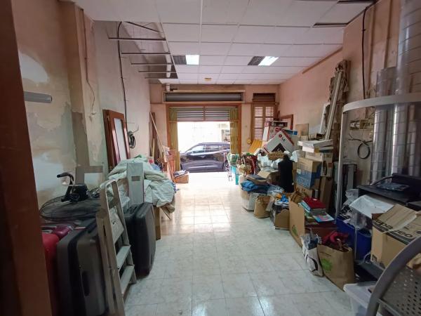 Local en calle Barcelona, 3