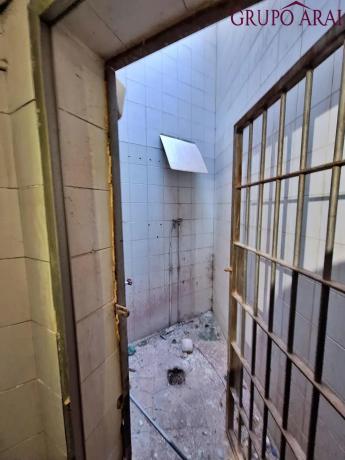 Local en calle Poeta Carmelo Calvo, 7