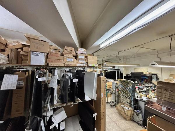 Local en calle Churruca, 11